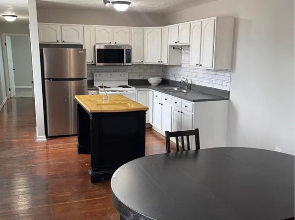 1 S Main St #3A, Marengo, OH 43334