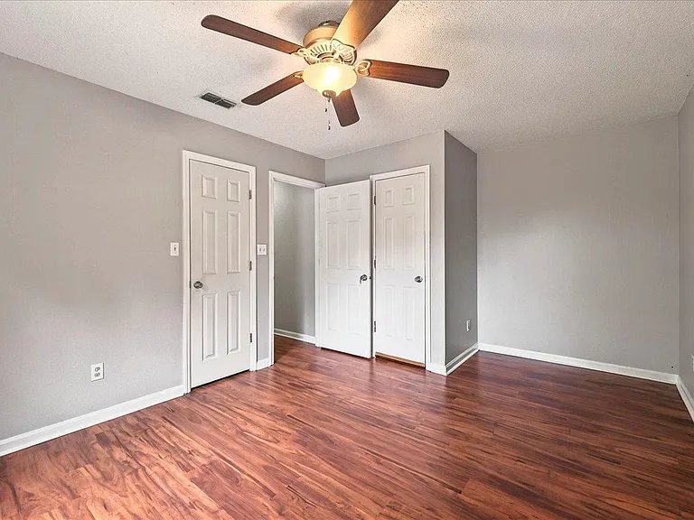 3001 Oak Park Ct #A — Photo 28