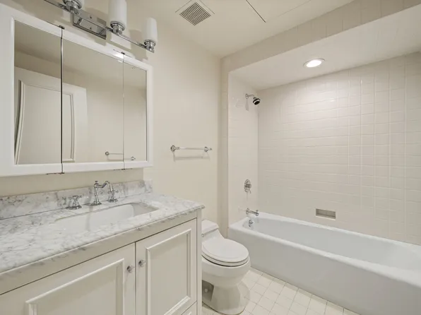 51 West 73rd Street image 11 of 16