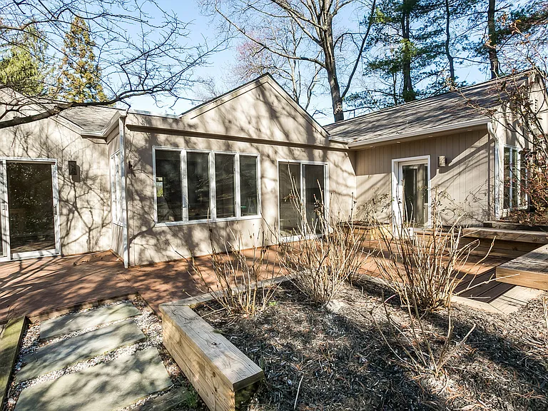1103 Rolandvue Rd — Photo 26
