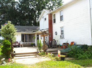 1144 Lawrence Hwy, Charlotte, MI 48813