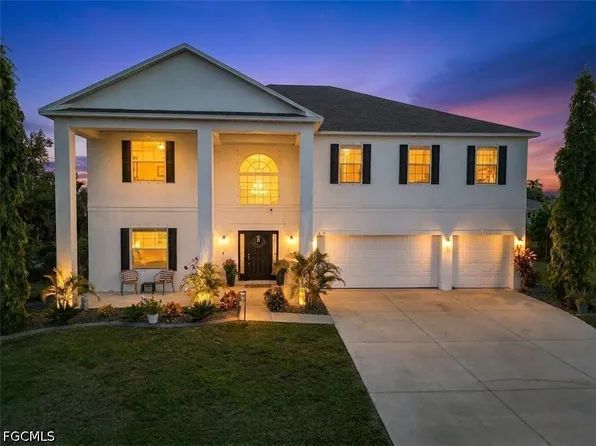 812 SW 11th Ct, Cape Coral, FL 33991