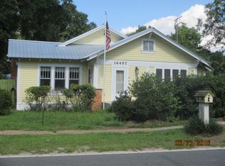 16457 SE Pear St, Blountstown, FL 32424