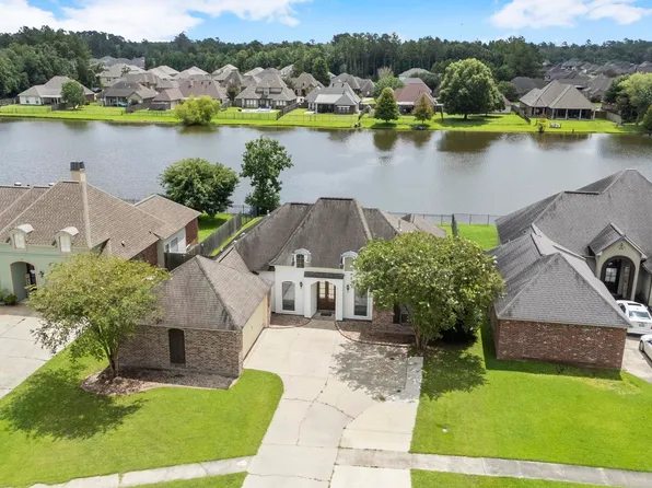 34220 Fountain View Dr, Walker, LA 70785
