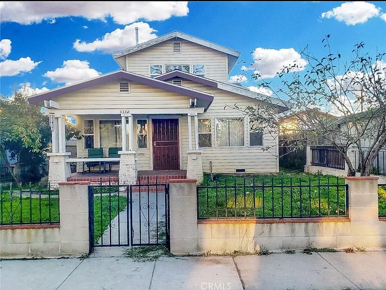 2225 Olive Ave — Photo 7