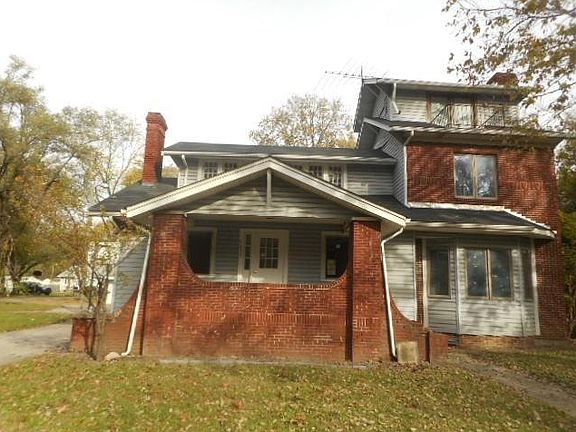 5th image of 4652 Vandalia Ave