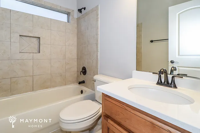 240 Birch Springs Cv — Photo 10