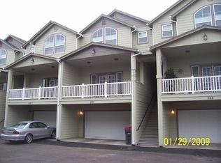 250 Hiatt Ln, Central Point, OR 97502