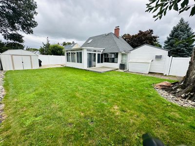 25 Summit Ln, Levittown, NY, 11756