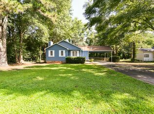 26 Simmons Dr, Cartersville, GA 30120