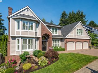 14414 Pfeifer Dr, Lake Oswego, OR 97035