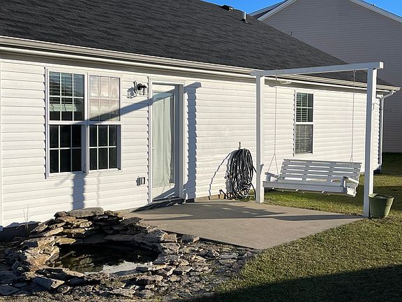 4th image of 3002 Briar Creek Dr