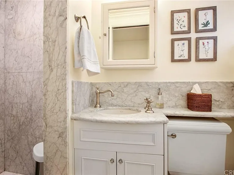 5205 Calatrana Dr — Photo 12