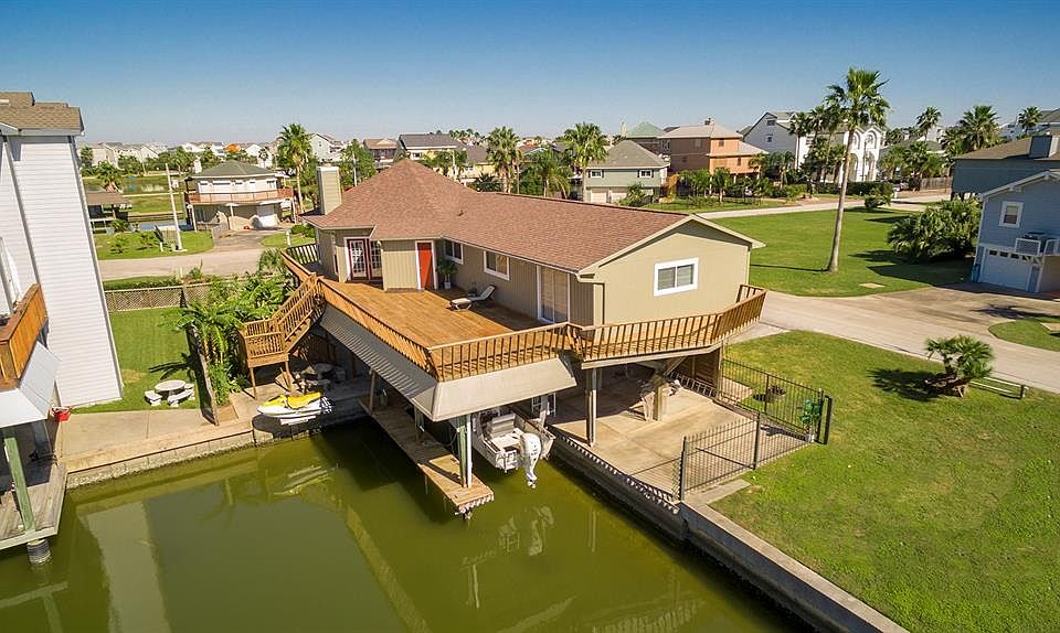 1st image of 1703 W Castaway St