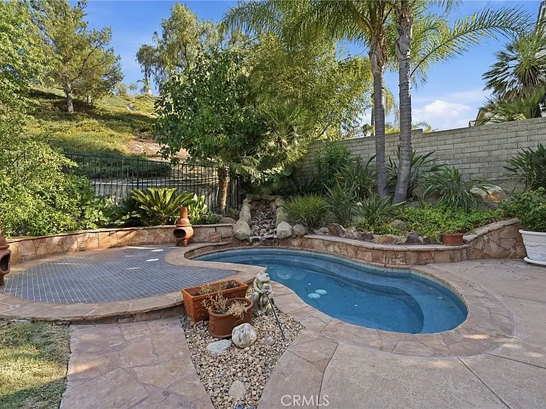 26028 Carroll Ln — Photo 35
