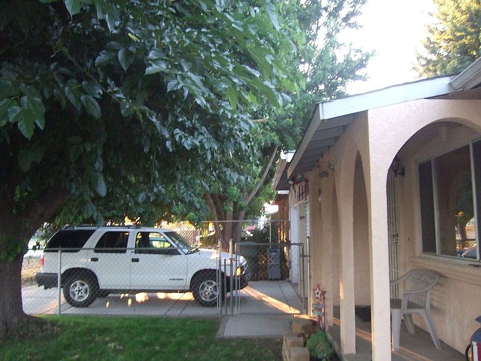 1st image of 5859 Poplar Ave