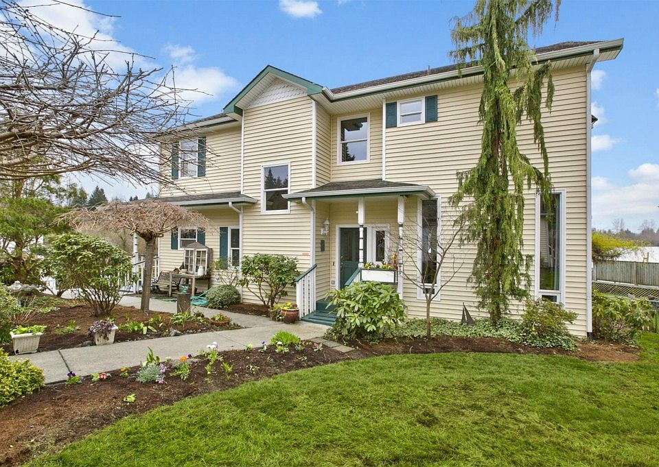 1st image of 1805 N Shore Pl