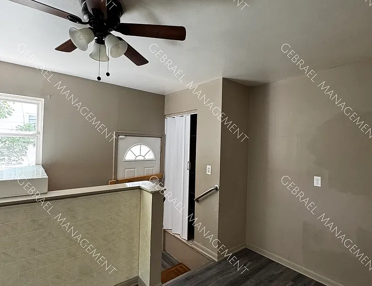 2925 Alpha Way — Photo 5