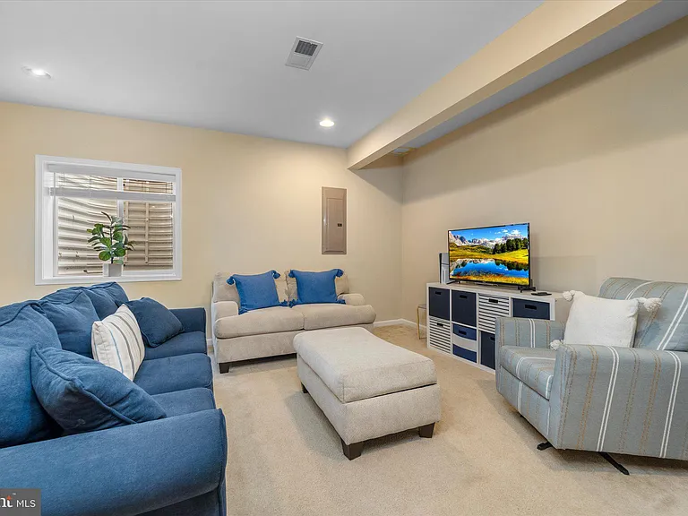 15119 Kroll Ln — Photo 39