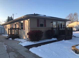 1510 S 38th St, Manitowoc, WI 54220
