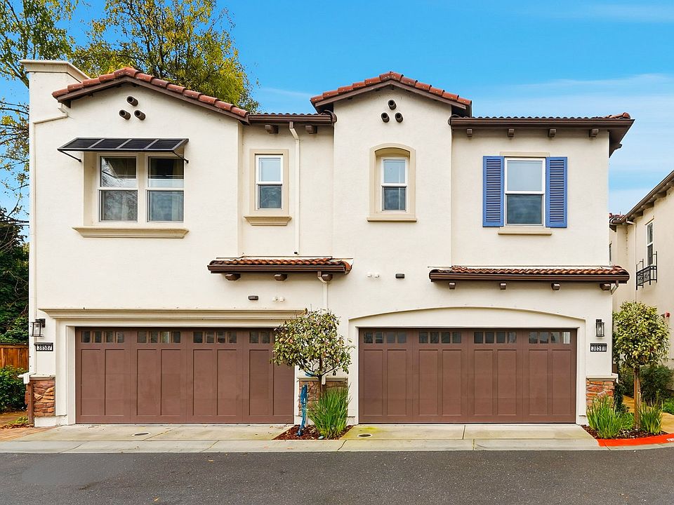 1st image of 38581 Aventura Ter