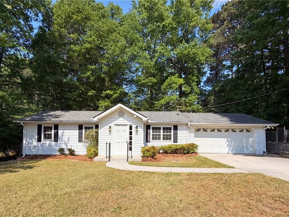 1st image of 601 Kingston Ln NW