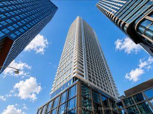 88 Queen St E #1701, Toronto, ON M5C 0B6