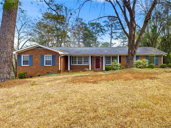 2791 Crestline Dr, Macon, GA 31204