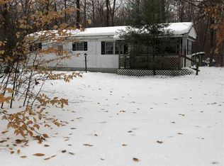 3 Hollywood Rd, Childwold, NY 12922
