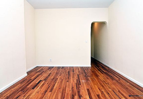 2nd image of 1503 Lexington Ave #2B