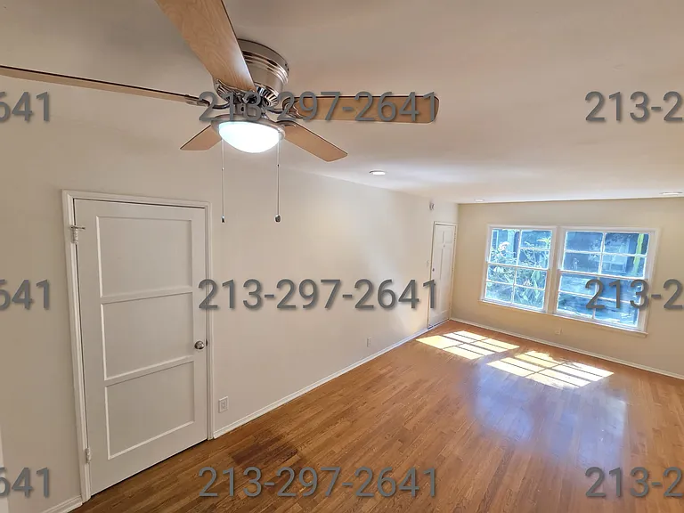 426 S Rampart Blvd #3 — Photo 2