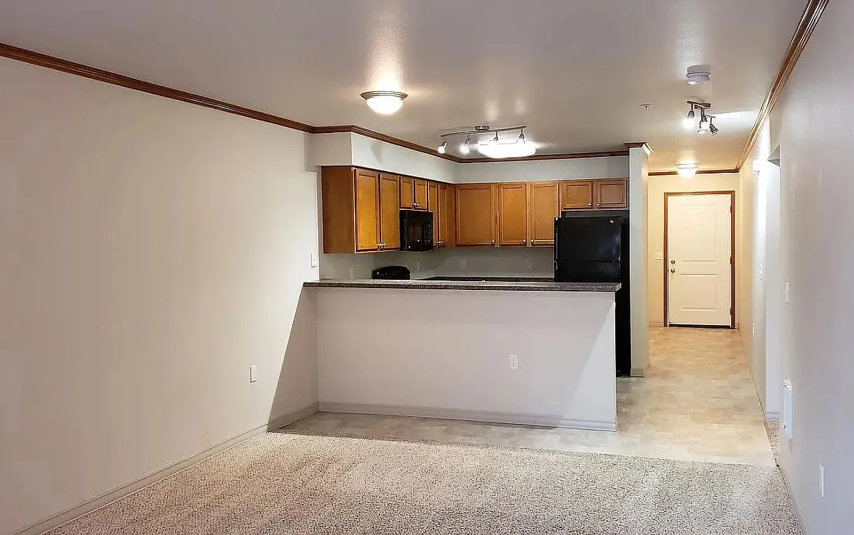 Black Rock Court Apartments — Photo 3