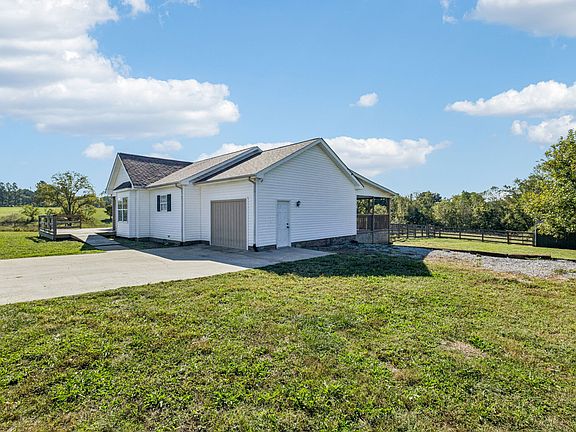 3rd image of 3978 Bilbrey Dr