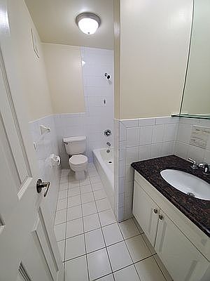 4th image of 25-34 27th St #3R