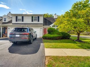 256 Bloomsbury Ct, Somerset, NJ 08873