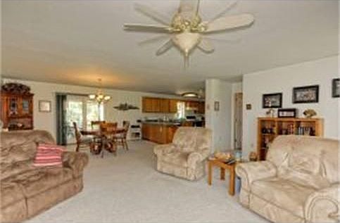 3rd image of 153 Teal Dr