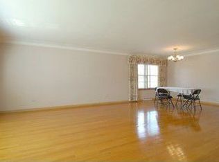 4501 N Reserve Ave, Chicago, IL