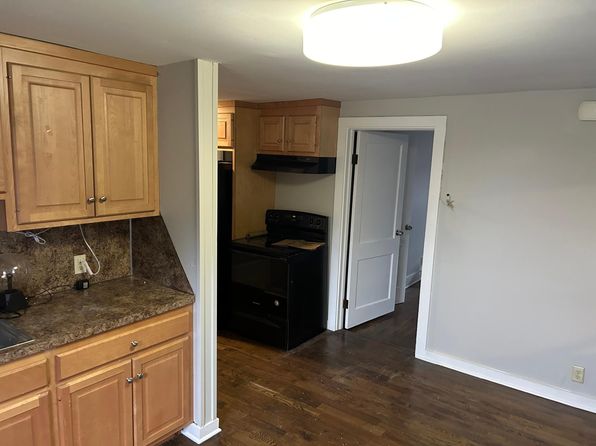 61 Portland St UNIT 2