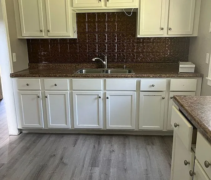 816 S Glendale Ave — Photo 4