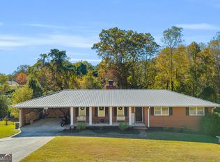97 Hillside Dr, Toccoa, GA 30577
