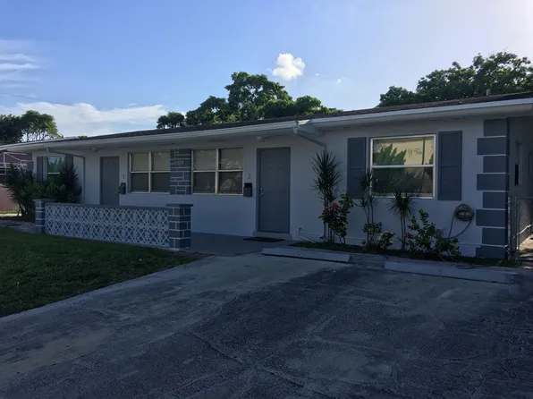 19134 NW 2nd Ct Unit 3, Miami, FL 33169