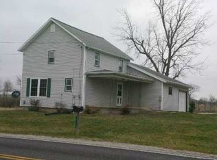 20720 Mudsock Rd, Wapakoneta, OH 45895