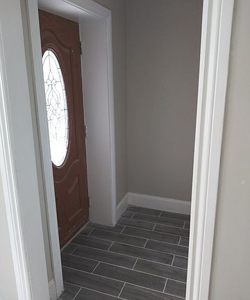 4th image of 919 S 10th Ave