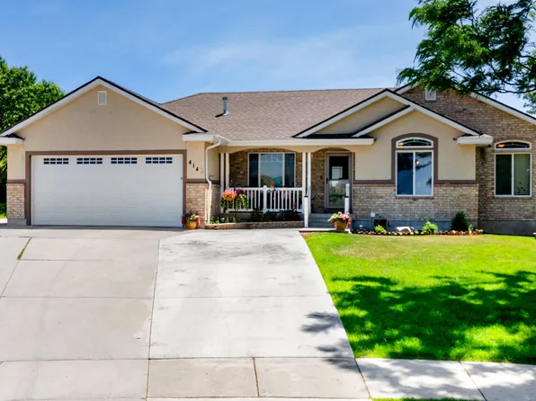 414 N 150 E, Hyde Park, UT 84318