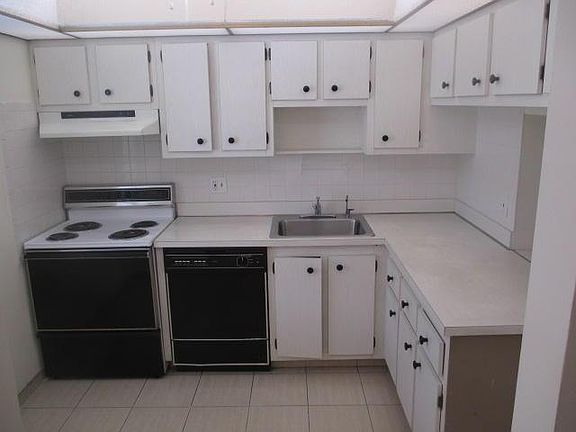 2nd image of 7610 NW 1st St APT 202
