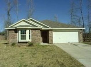 25821 Walnut Ln, Splendora, TX 77372