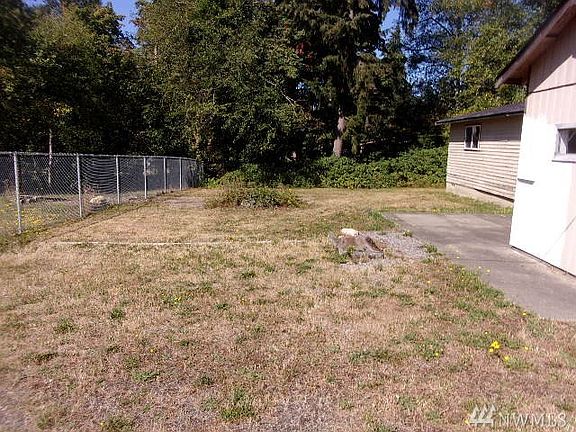 3rd image of 4239 S 312th St