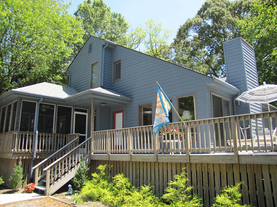 1st image of 322 Wellington Parkway