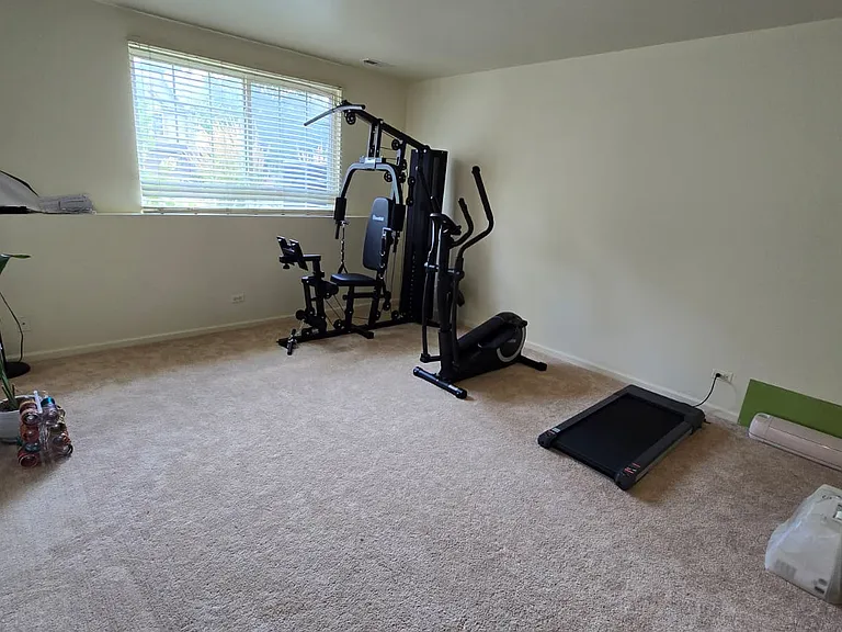 484 Belvedere Ln — Photo 20