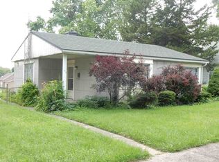 413 Willard Ave, Lincoln, IL 62656